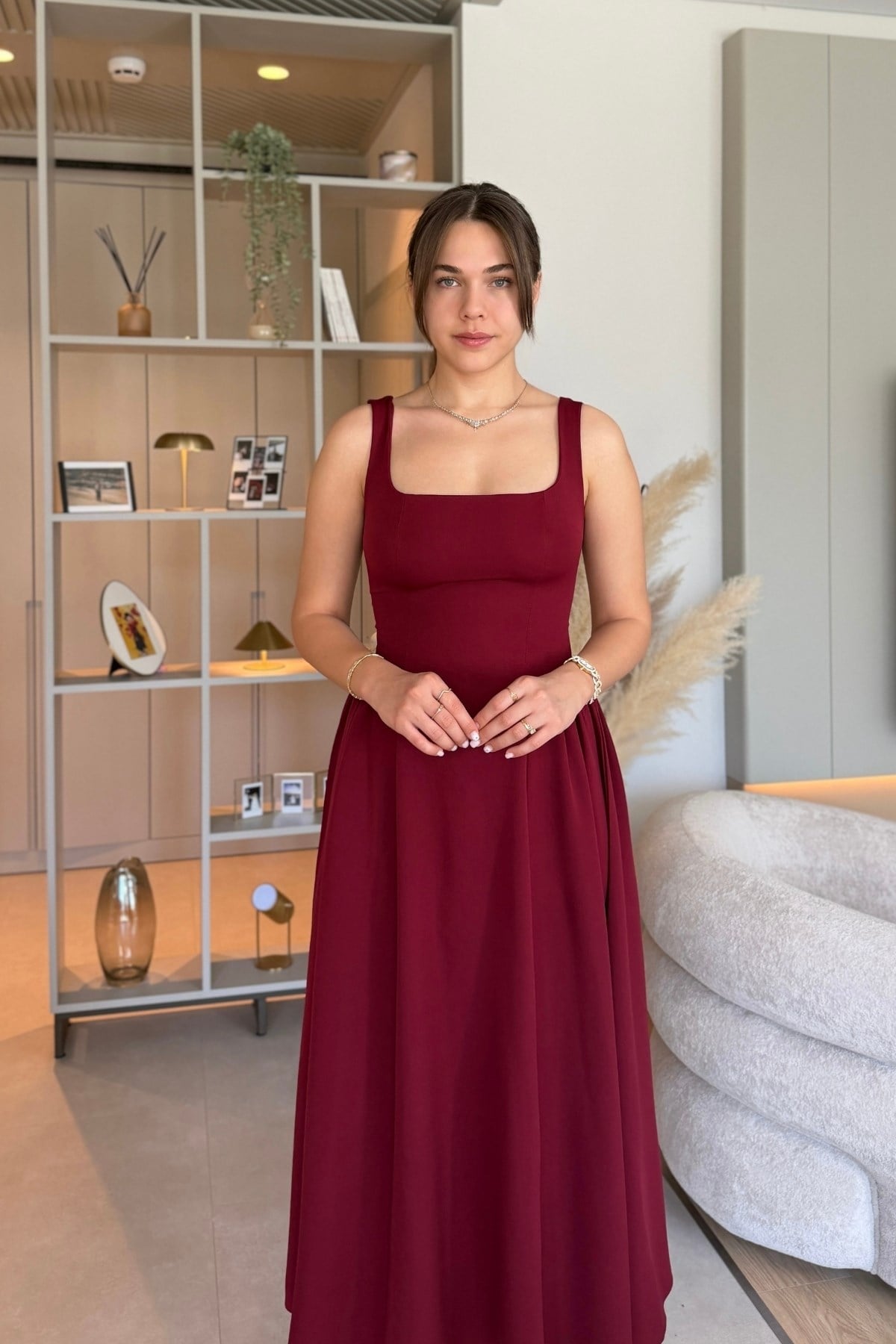 Askılı Zarif Kloş Maxi Bordo Elbise