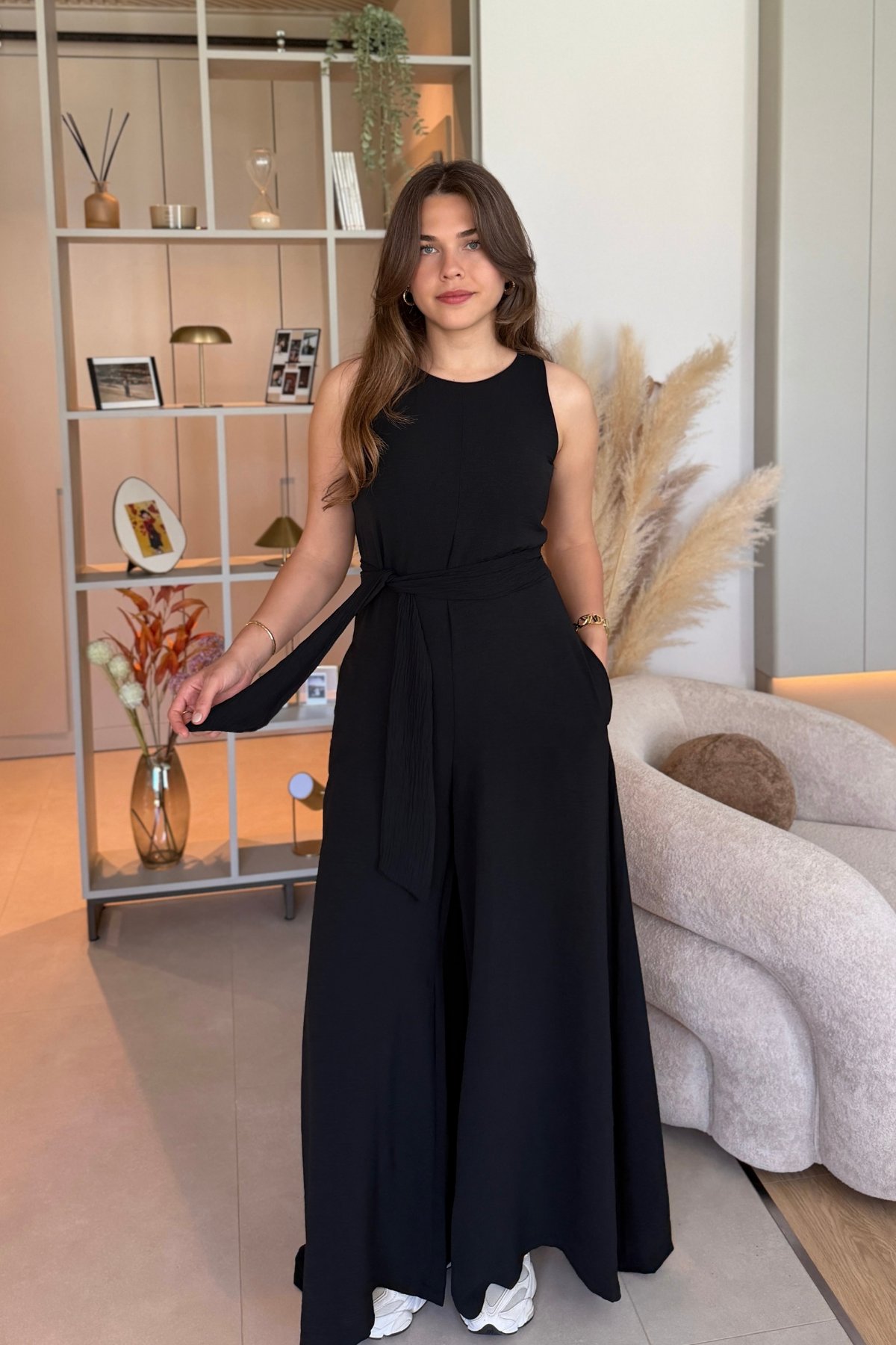 Kuşaklı Cepli Şık Siyah Tulum