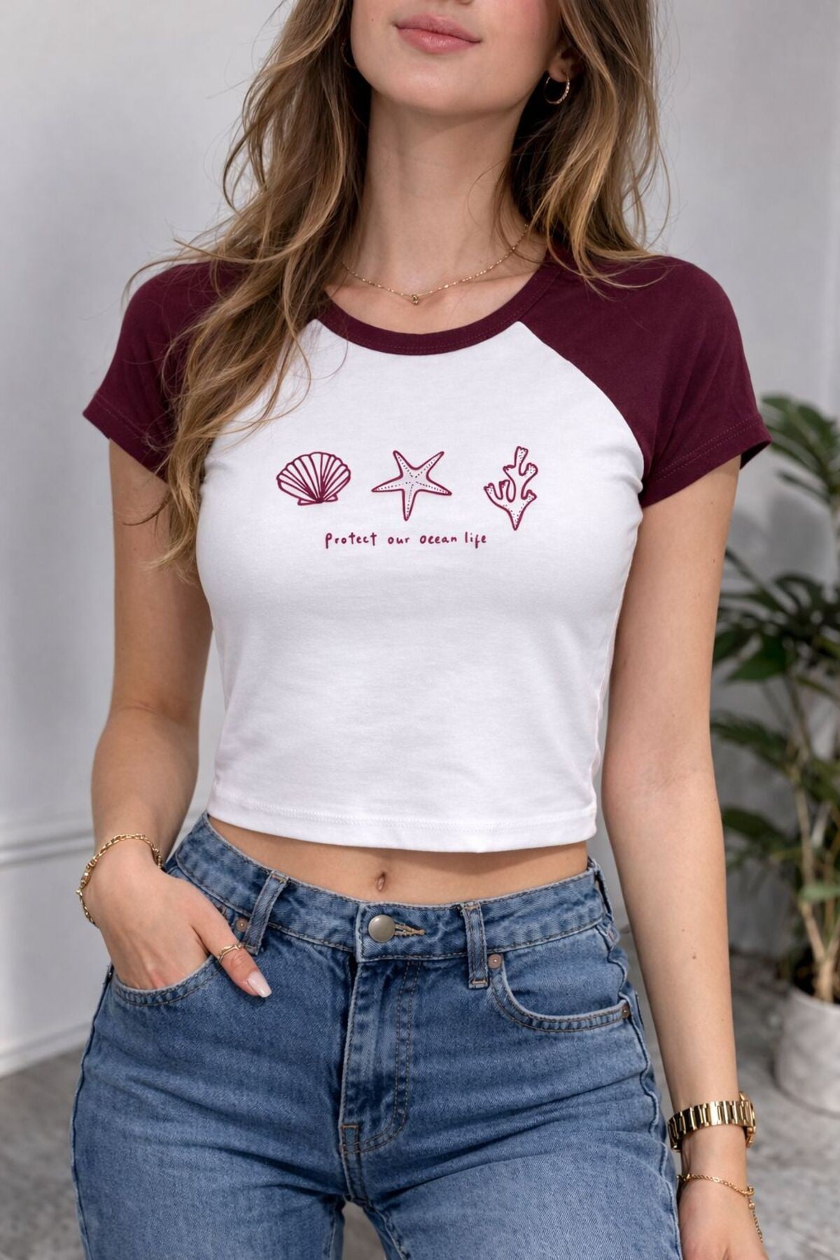 Beyaz Crop Ribana Bluz – Baskılı Kadın Raglan Kol Yazlık T-Shirt