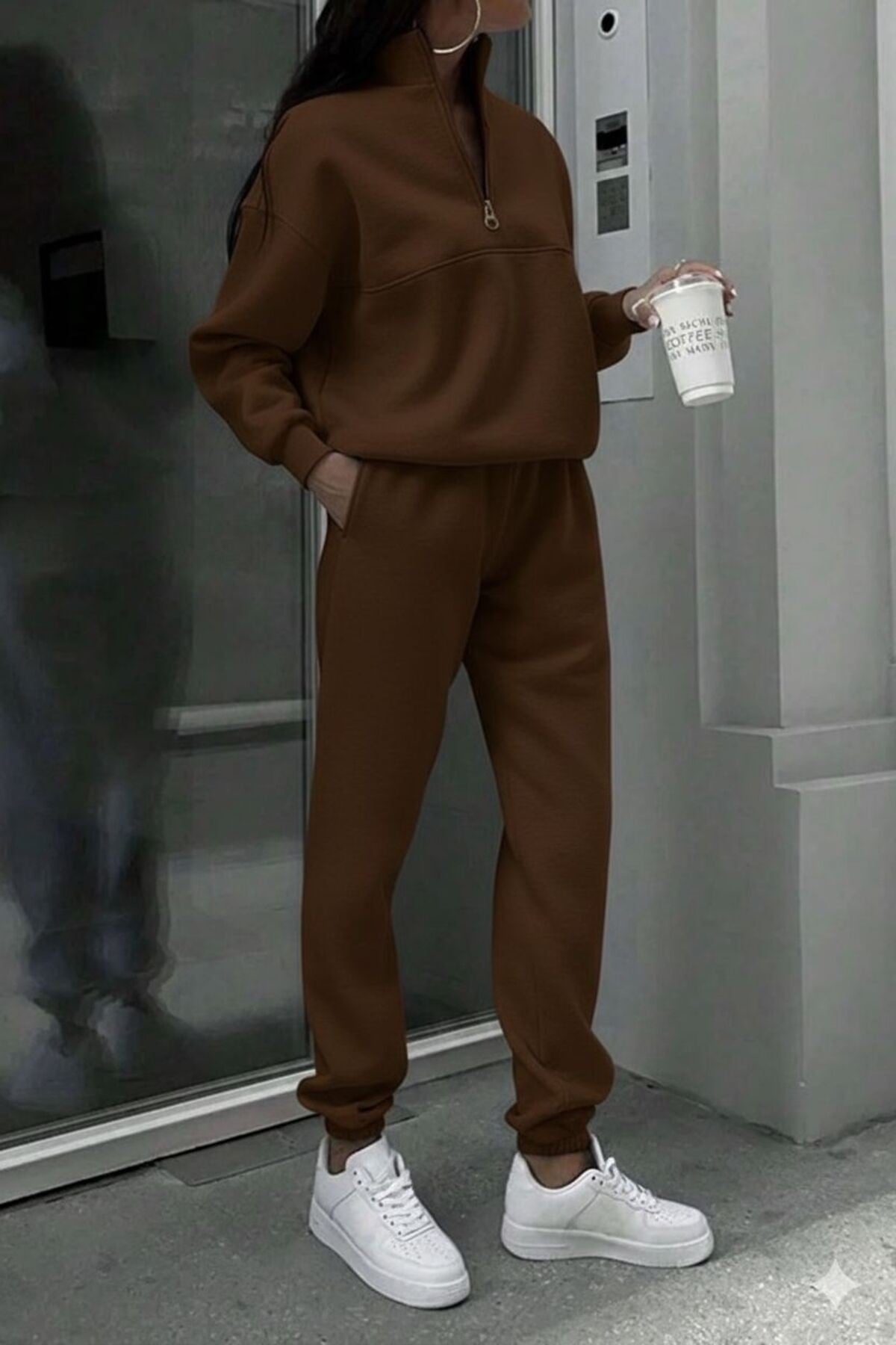 Kadın Yarım Fermuarlı 3 İplik Şardonlu Eşofman Takımı – Dik Yaka Sweatshirt & Jogger Pantolon