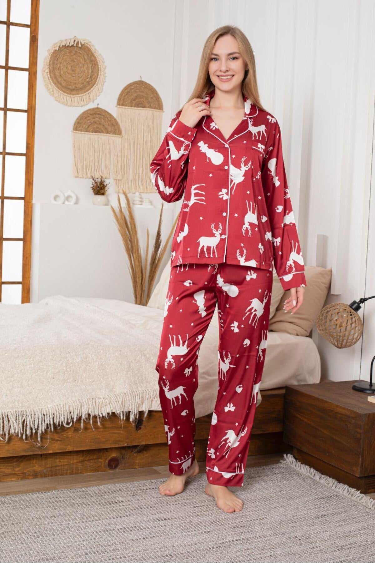 Yılbaşı Temalı Kadın Pijama Seti- SATEN KUMAŞ