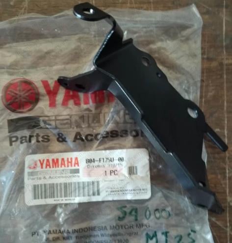 MT-25 RADYATÖR BRAKETİ SAĞ