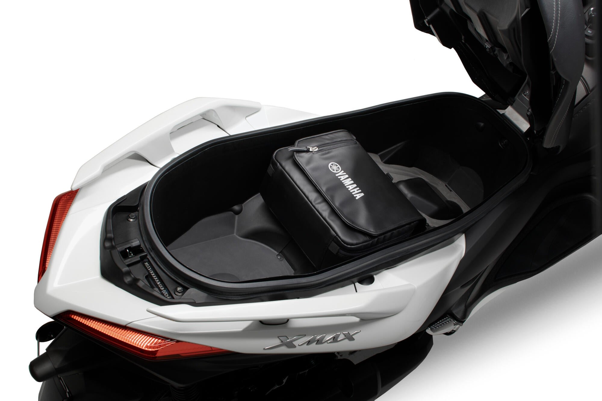XMAX 250 SELE ALTI ÇANTA (2018-2025 MODEL YILLARI)