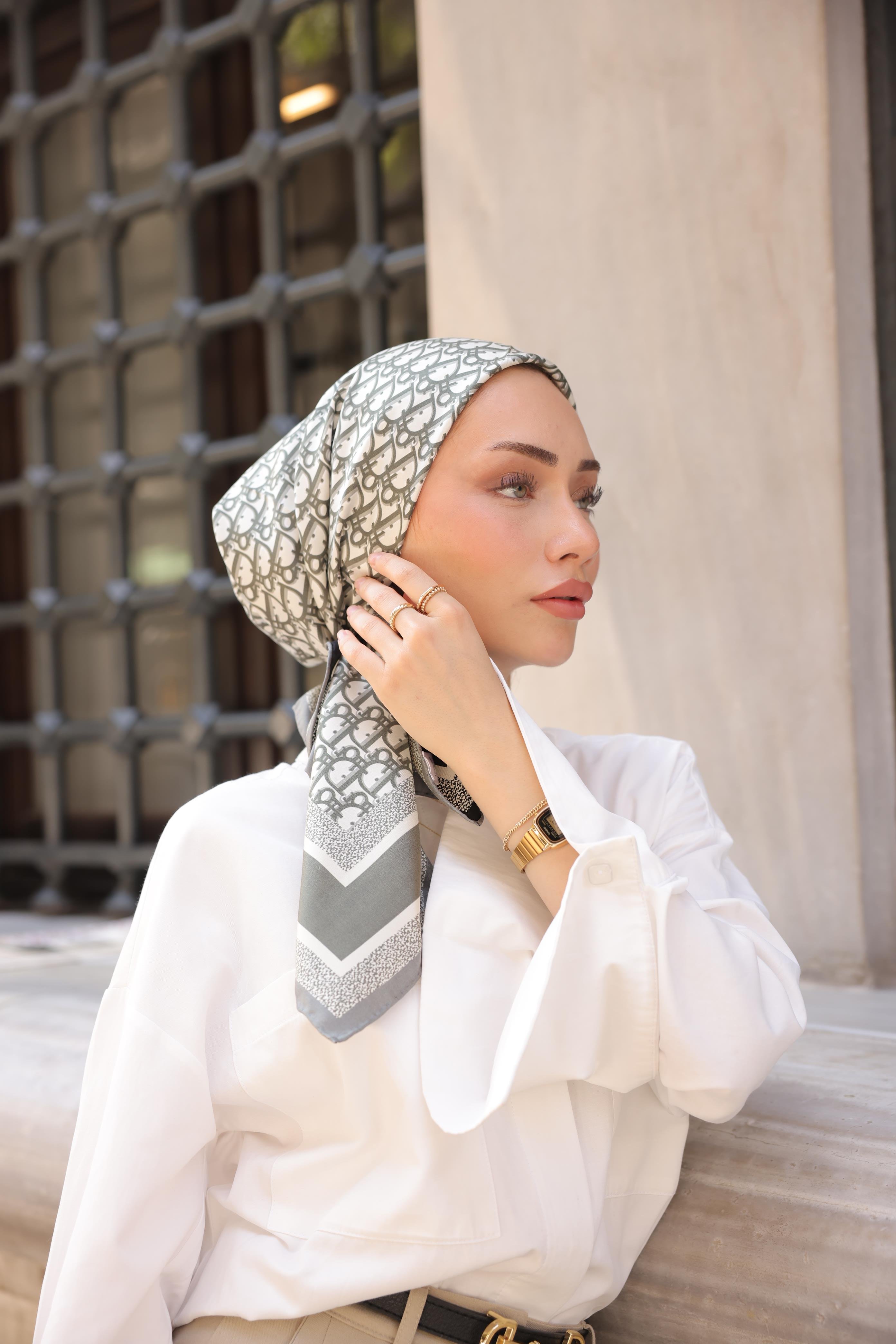 D Monogram Desen Çift Taraflı %100 Twil İpek Eşarp-Gri&Siyah