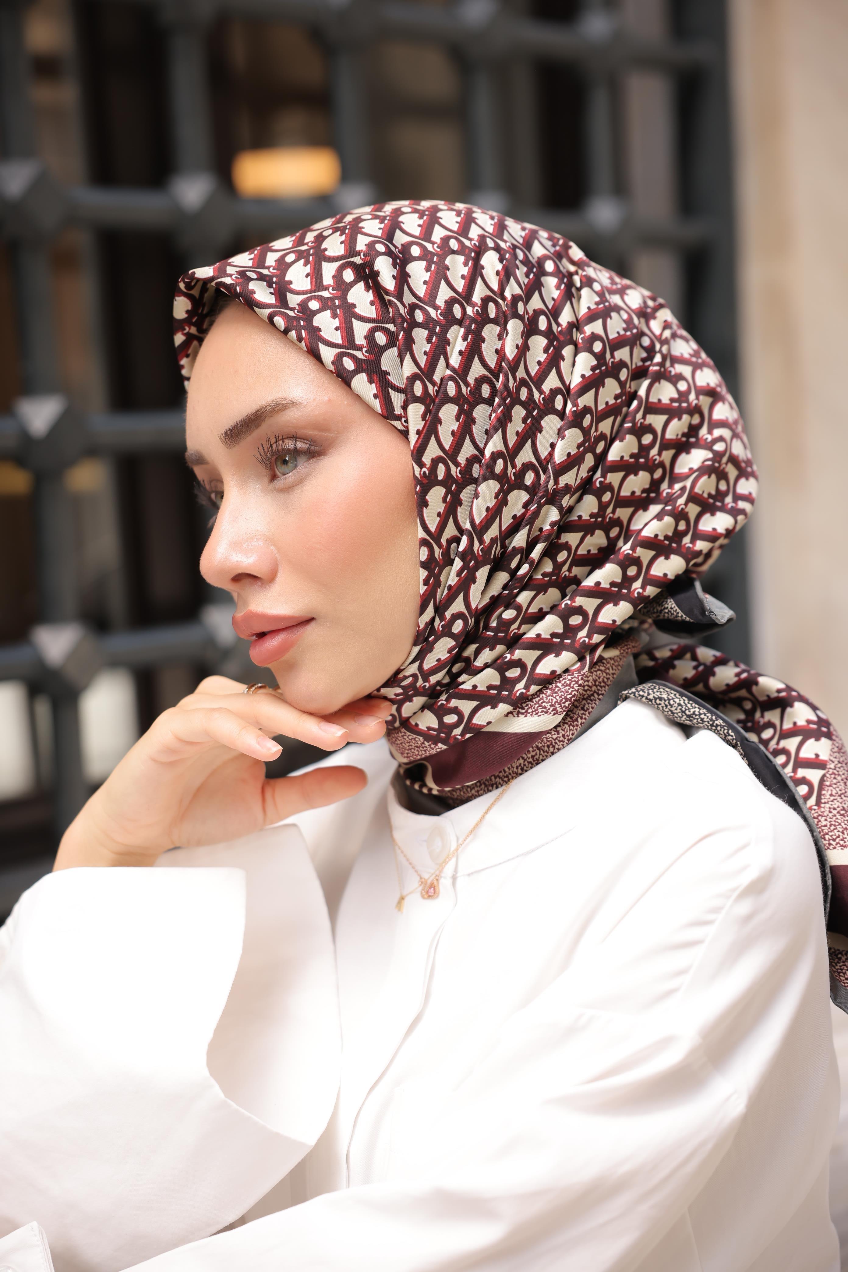 D Monogram Desen Çift Taraflı %100 Twil İpek Eşarp-Bordo&Siyah