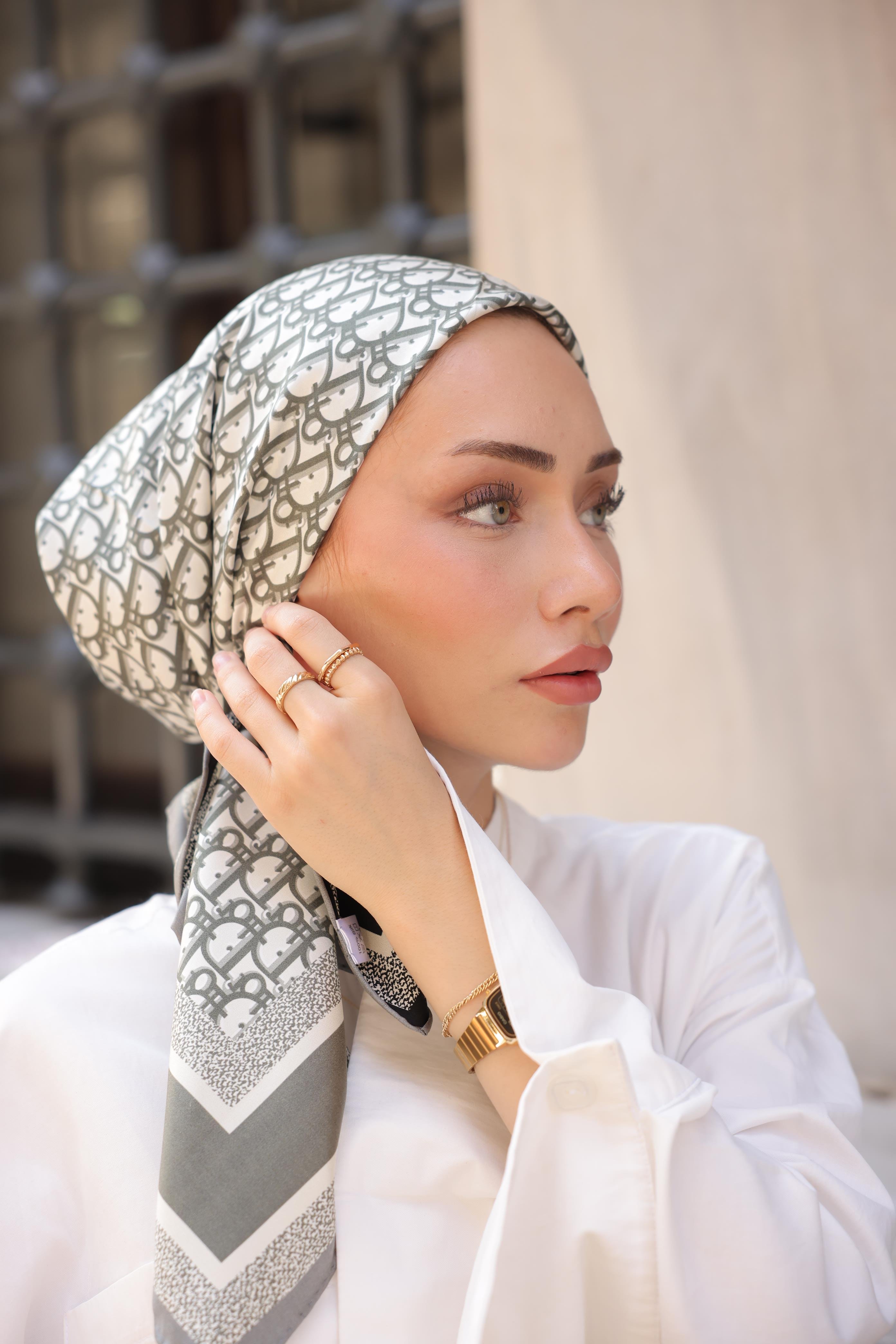 D Monogram Desen Çift Taraflı %100 Twil İpek Eşarp-Gri&Siyah