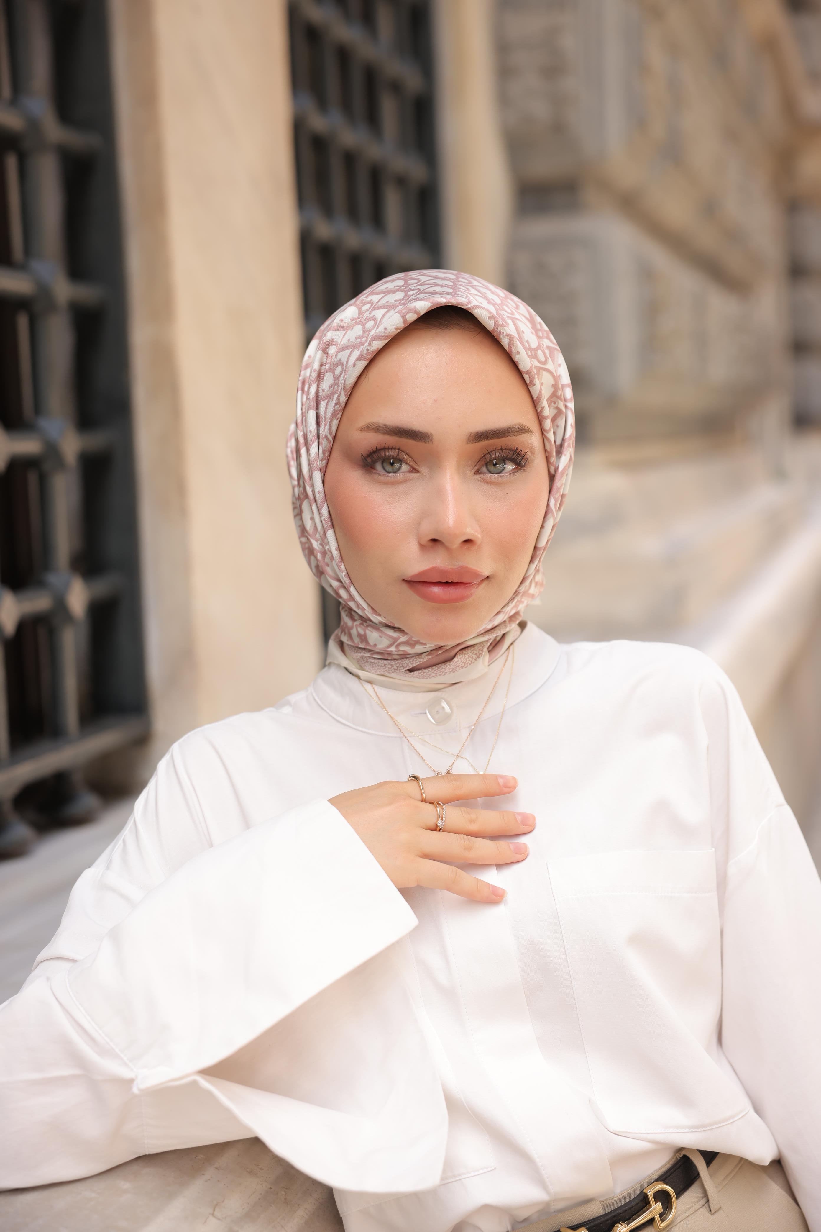 D Monogram Desen Çift Taraflı %100 Twil İpek Eşarp-Pudra&Gri