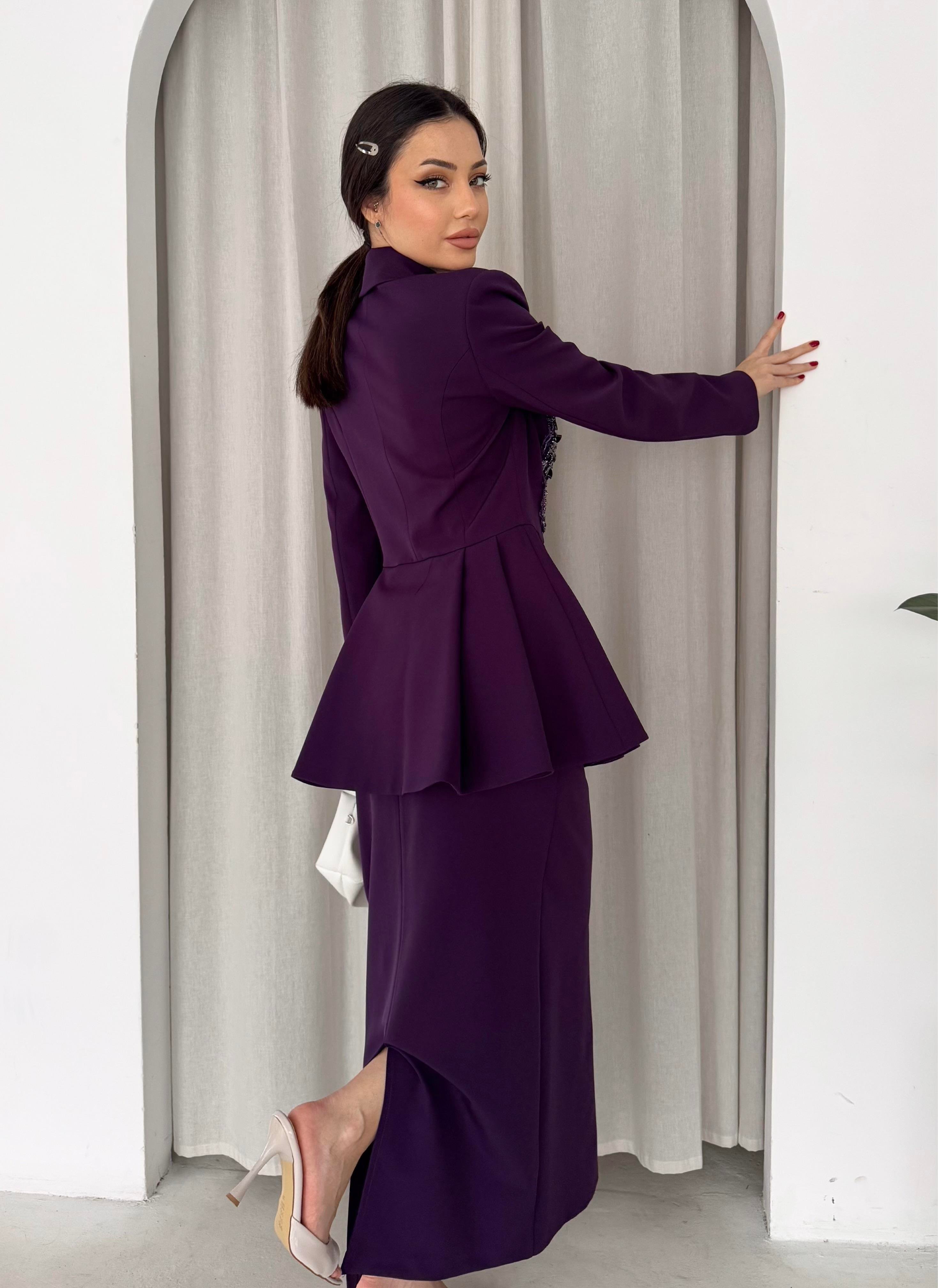 El İşlemeli Volanlı Blazer Etekli İkili Takım