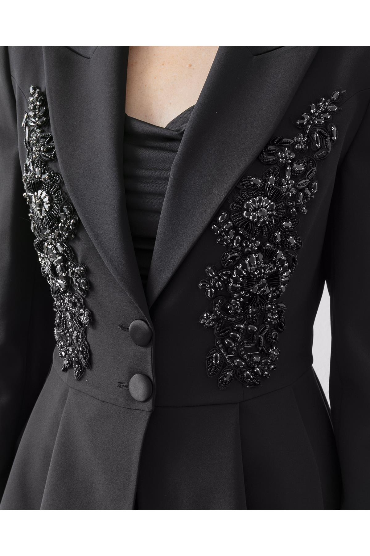 El İşlemeli Volanlı Blazer Pantolonlu İkili Takım