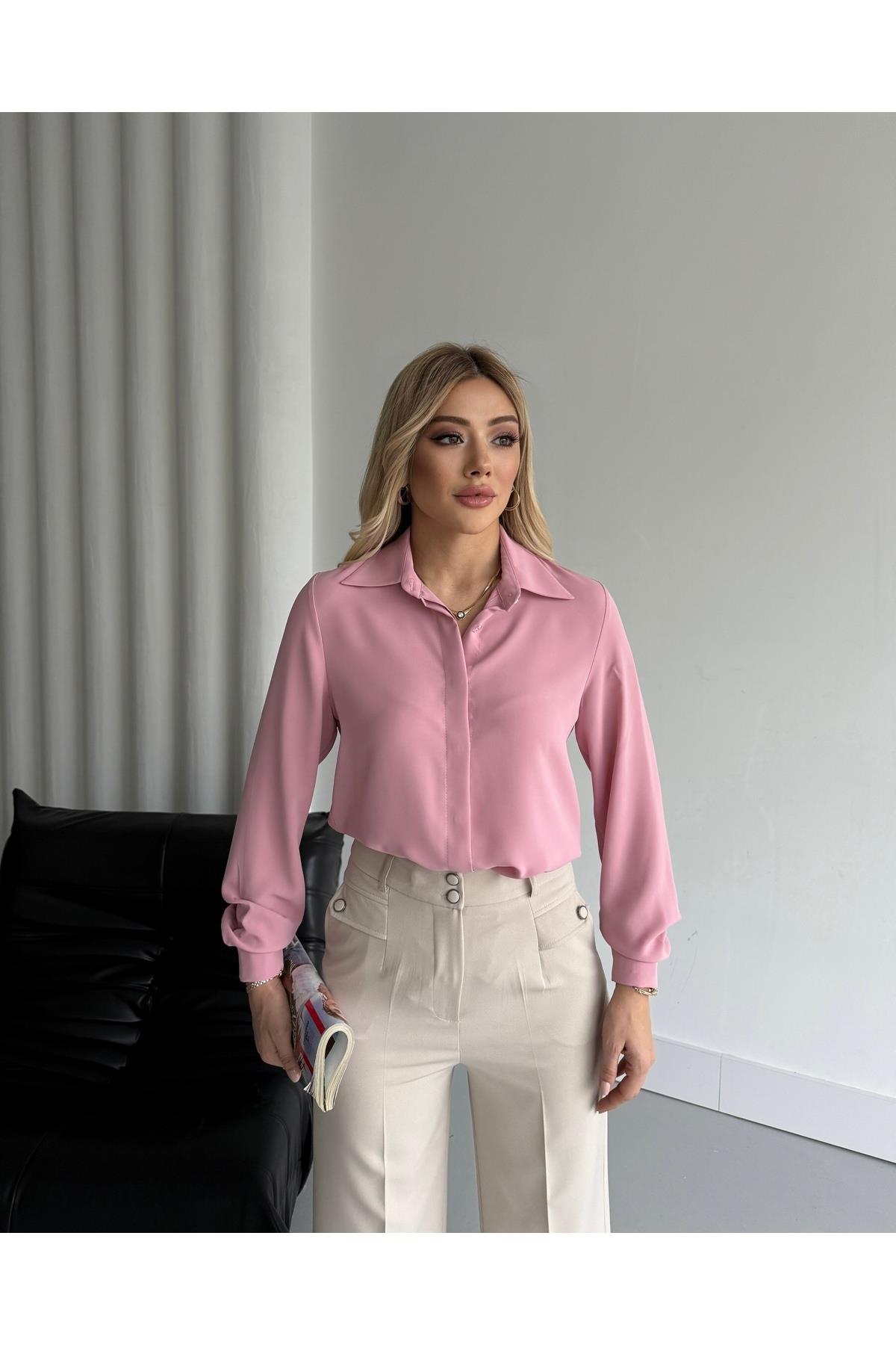 GİZLİ DÜĞMELİ İNCE DETAY GÖMLEK