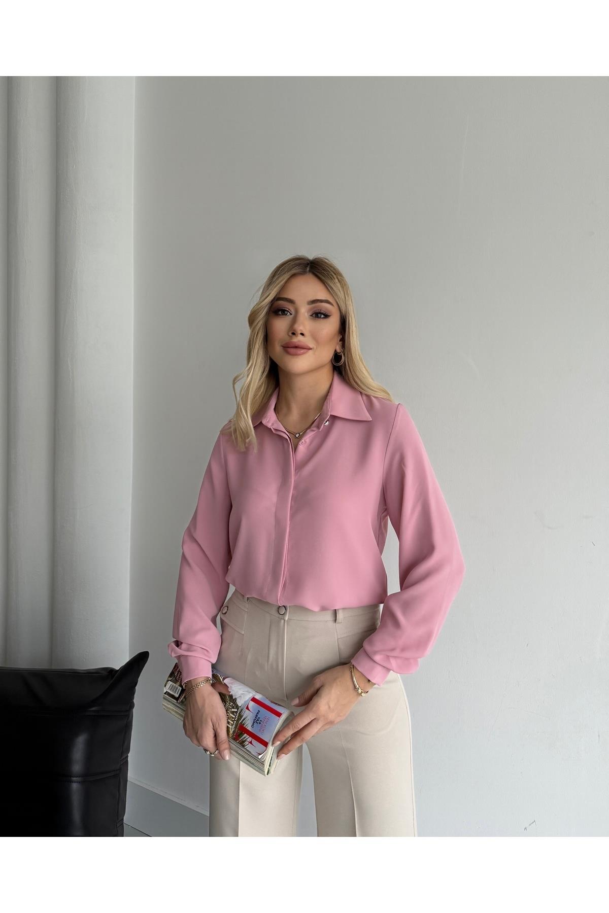 GİZLİ DÜĞMELİ İNCE DETAY GÖMLEK