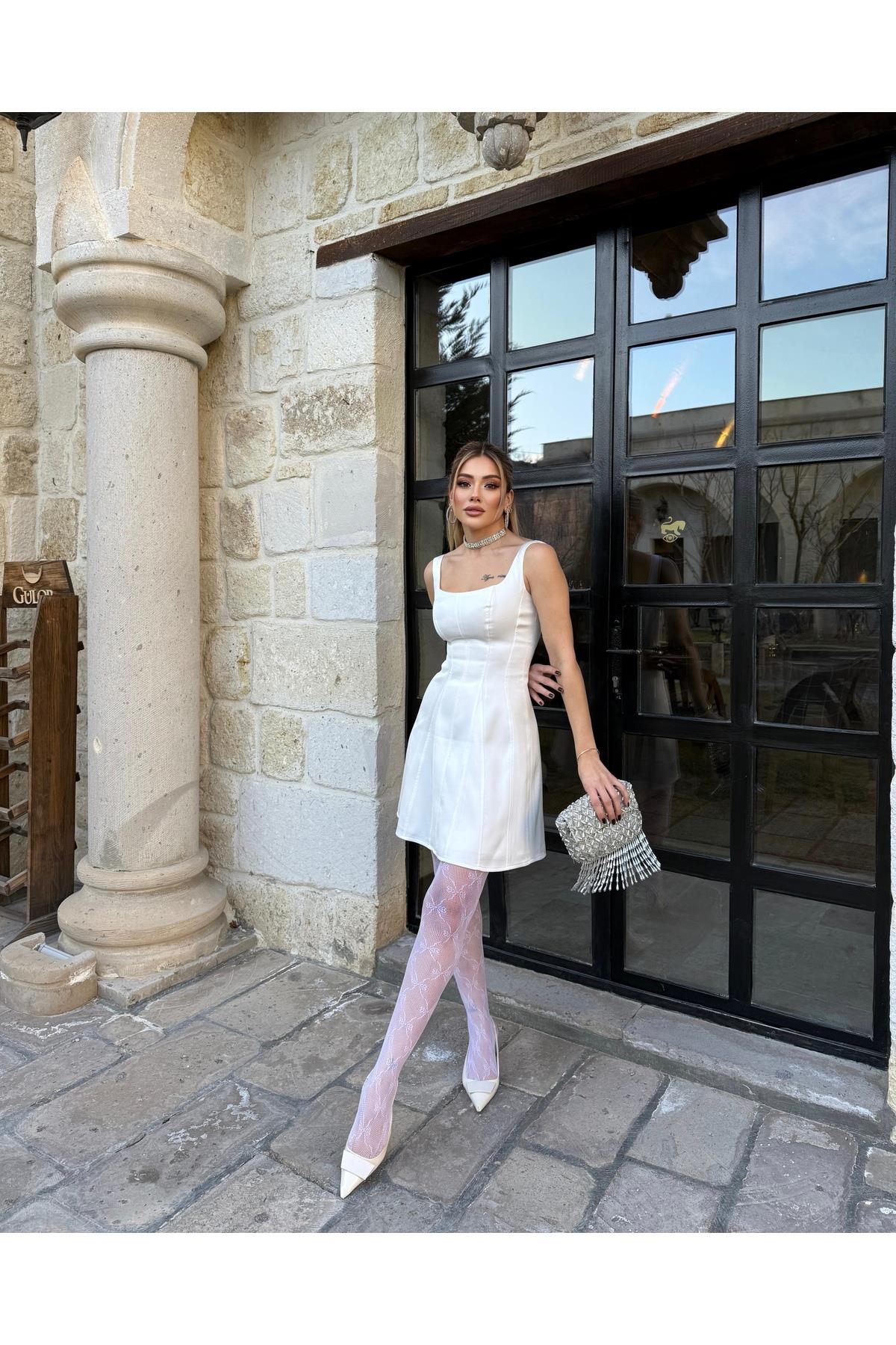 Saten Kısa Elbise