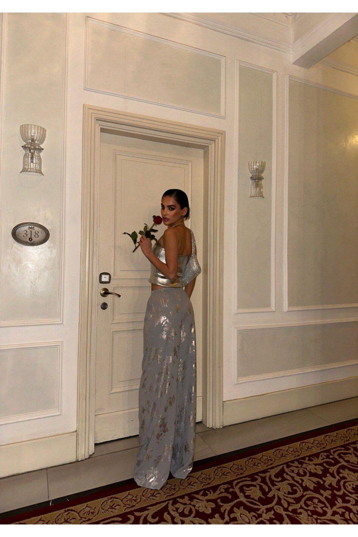 TREND MODEL VARAK BASKILI PANTOLON