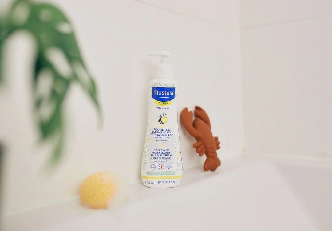 Bebek ŞampuanıMUSTELAMustelaColdŞAMPMUSTELA Cold Cream ve Organik Balmumu İçeren Besleyici Bebek Şampuanı