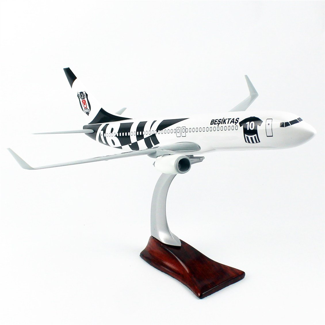 1/200 BEŞİKTAŞ SERGİLEMEYE HAZIR YOLCU UÇAĞI