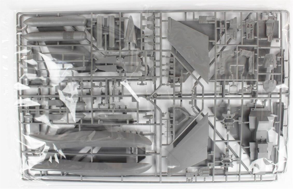 Academy 12105 1/32 Ölçek, F-16I SUFA Savaş Uçağı, Plastik Model Kiti