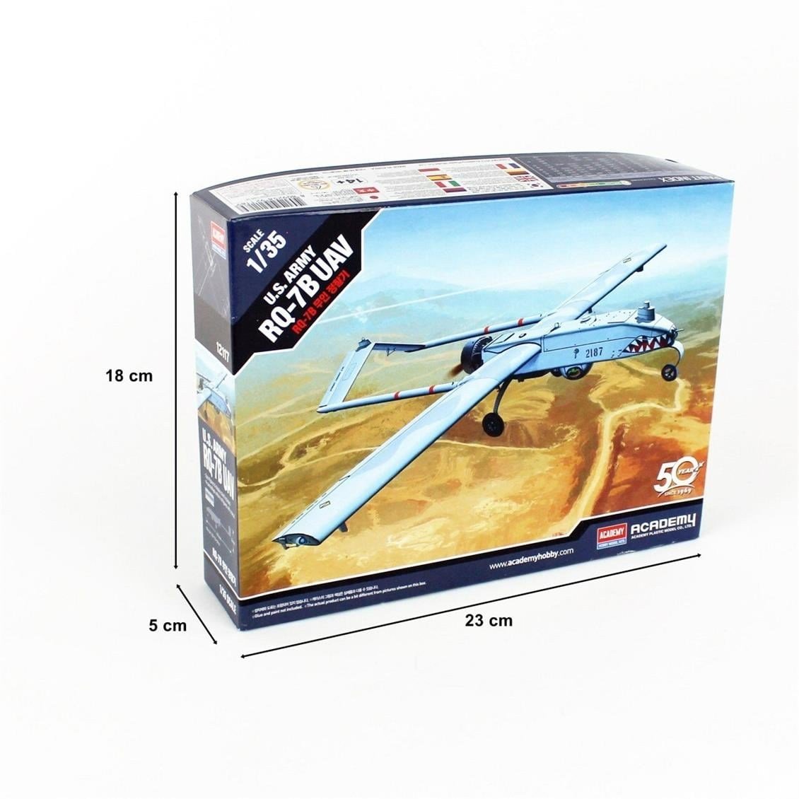 Academy 12117 1/35 Ölçek, U.S. ARMY RQ-7B UAV İnsansız Hava Aracı, Plastik Model Kiti