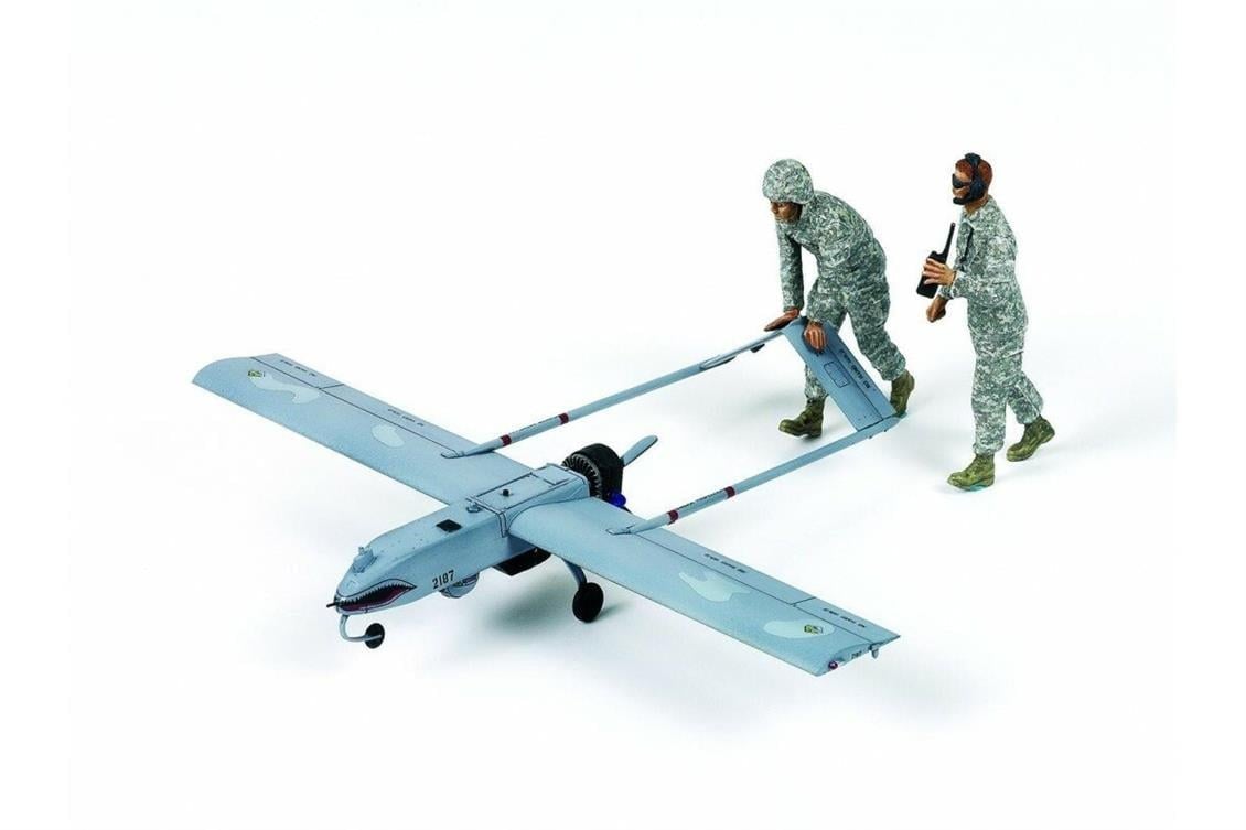 Academy 12117 1/35 Ölçek, U.S. ARMY RQ-7B UAV İnsansız Hava Aracı, Plastik Model Kiti