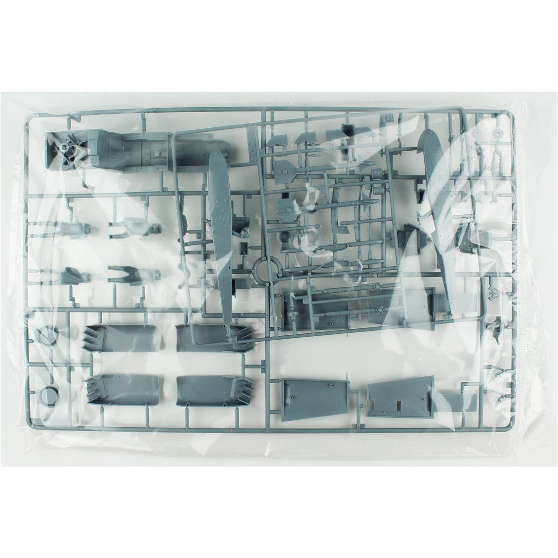 Academy 12129 1/35 AH-64A ANG (South Carolina) Helikopter, Plastik Model Kiti