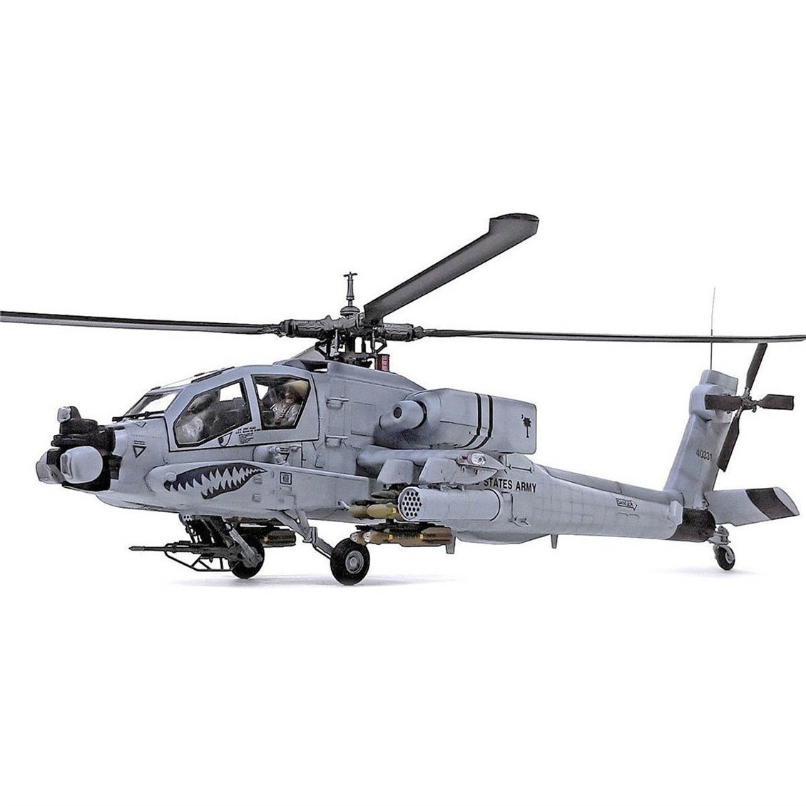Academy 12129 1/35 AH-64A ANG (South Carolina) Helikopter, Plastik Model Kiti