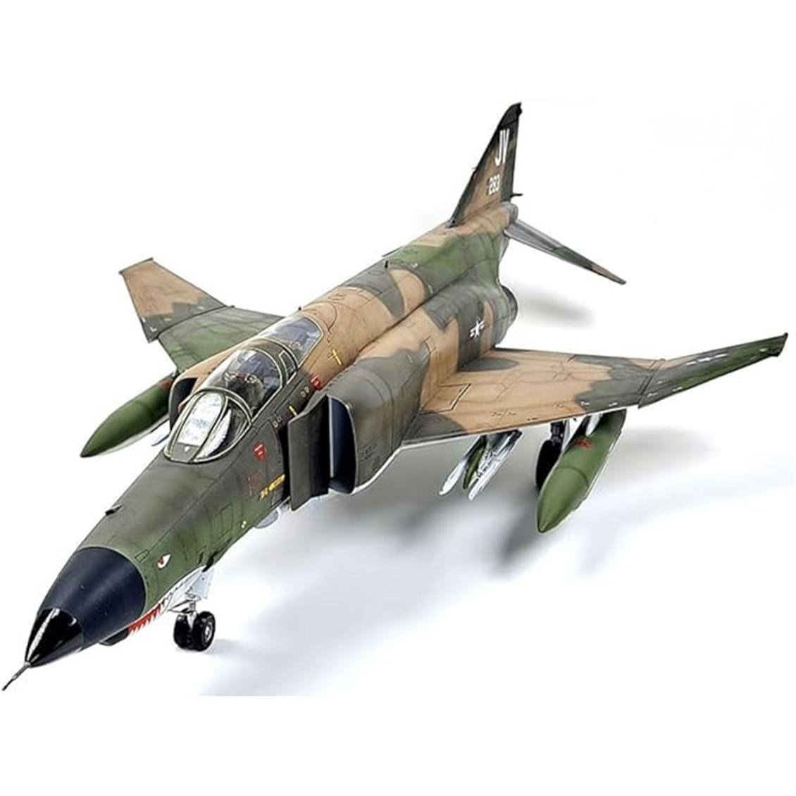 Academy 12133 1/32 Ölçek, USAF F-4E Savaş Uçağı (Vietnam Savaşı), Plastik Model Kiti