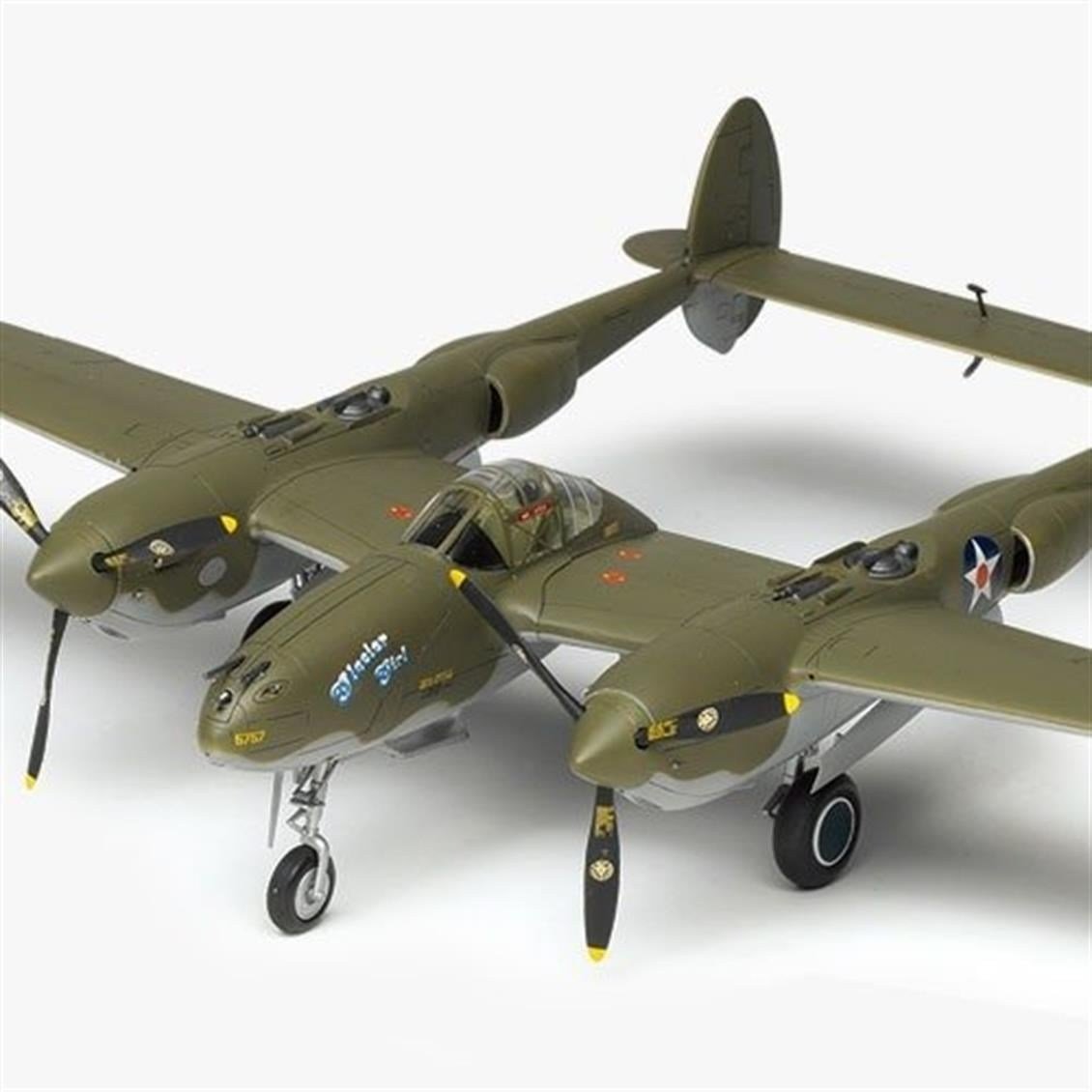 Academy 12208 1/48 Ölçek, P-38F (Lighting Glacier Girl) Savaş Uçağı, Plastik Model Kiti