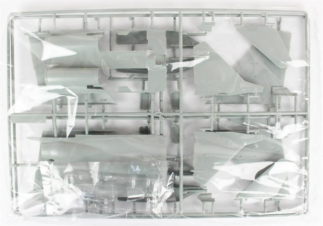 Academy 12227 1/48 Ölçek, MIG-29AS Slovak Hava Kuvvetleri Savaş Uçağı, Plastik Model Kiti