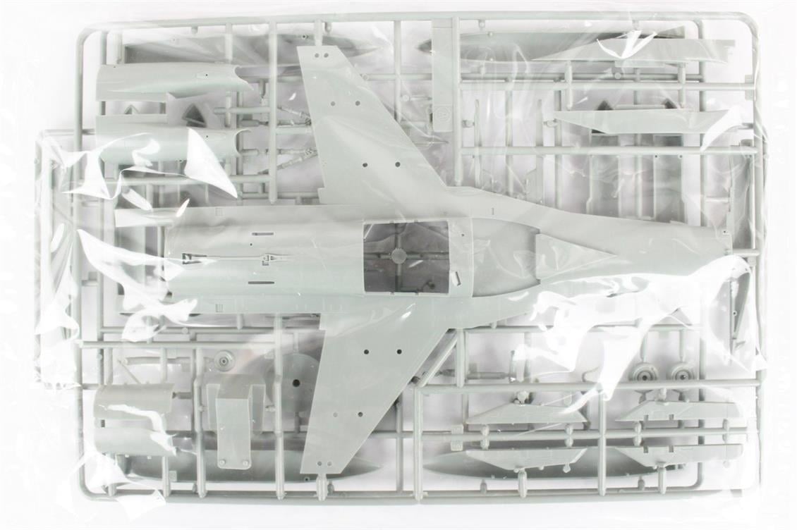 Academy 12259 1/48 Ölçek, F-16A/C Fighting Falcon Savaş Uçağı, Plastik Model Kiti