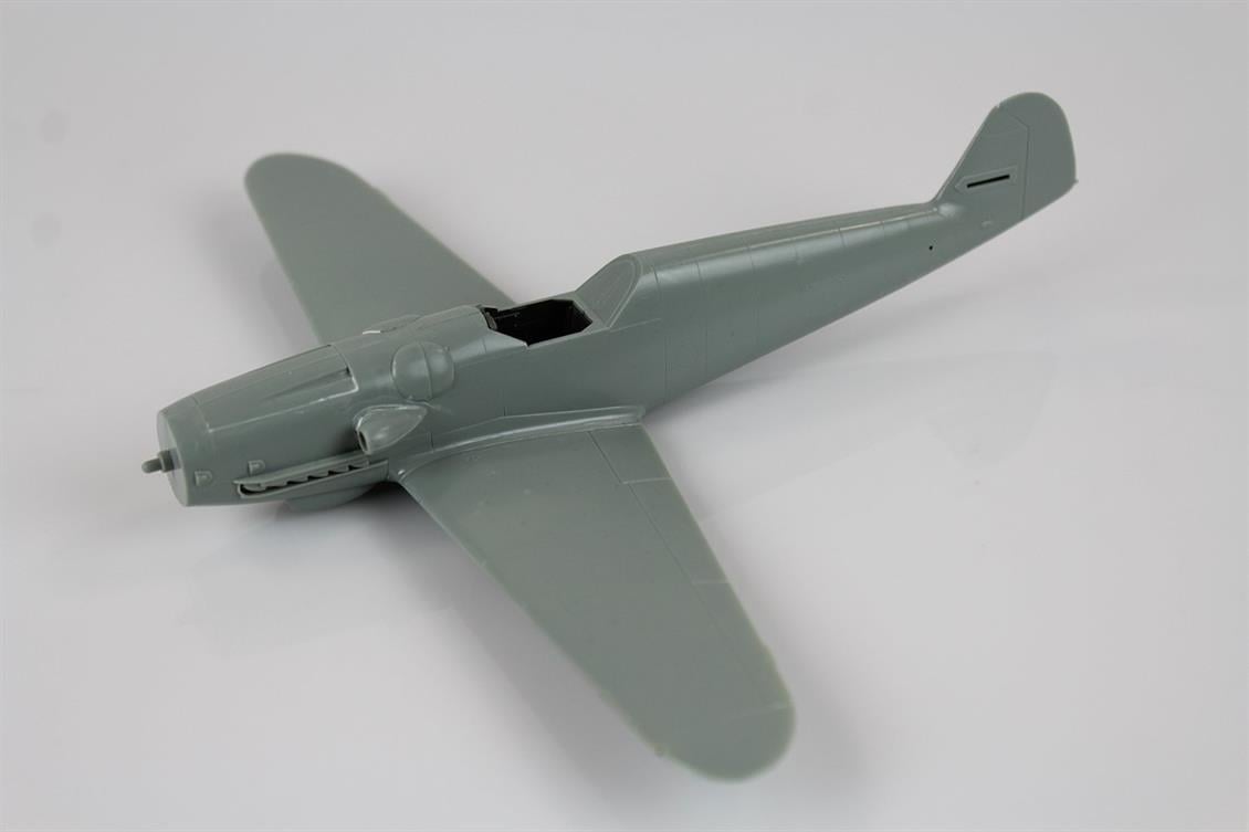 Academy 12321 1/48 Ölçek, Messerschmitt Bf109G-6/G-2 (JG 27) Savaş Uçağı, Plastik Model Kiti
