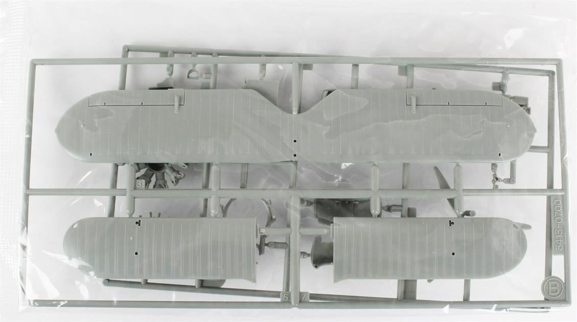 Academy 12326 1/48 Ölçek, USN F3F-2 VF-6 (Fighting Six) Savaş Uçağı, Plastik Model Kiti