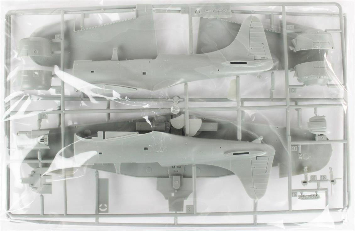 Academy 12335 1/48 Ölçek, USN SBD-2 (Midway) Savaş Uçağı, Plastik Model Kiti