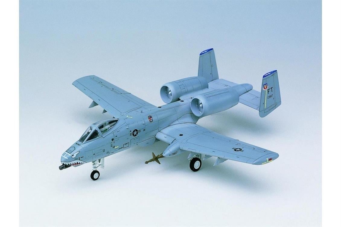 Academy 12402 1/72 Ölçek, A-10A (Irak Operasyonu) Savaş Uçağı, Plastik Model Kiti
