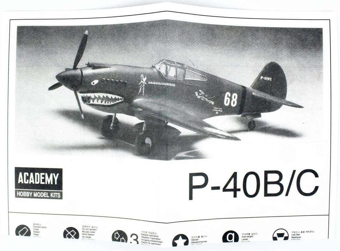 Academy 12456 1/72 Ölçek, Curtiss P-40B Savaş Uçağı, Plastik Model Kiti