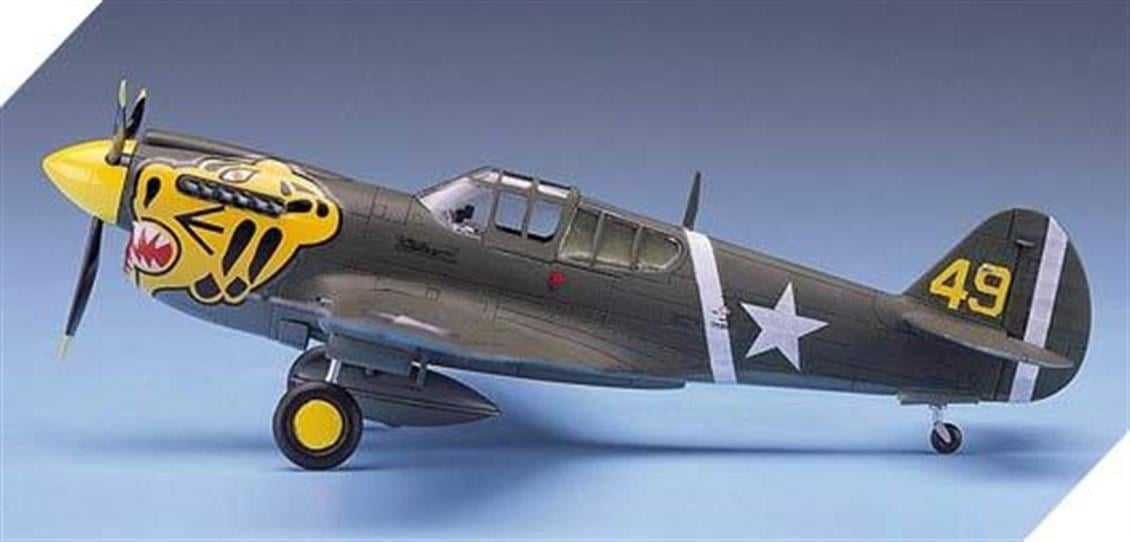 Academy 12468 1/72 Ölçek, P-40E Warhawk Savaş Uçağı, Plastik Model Kiti