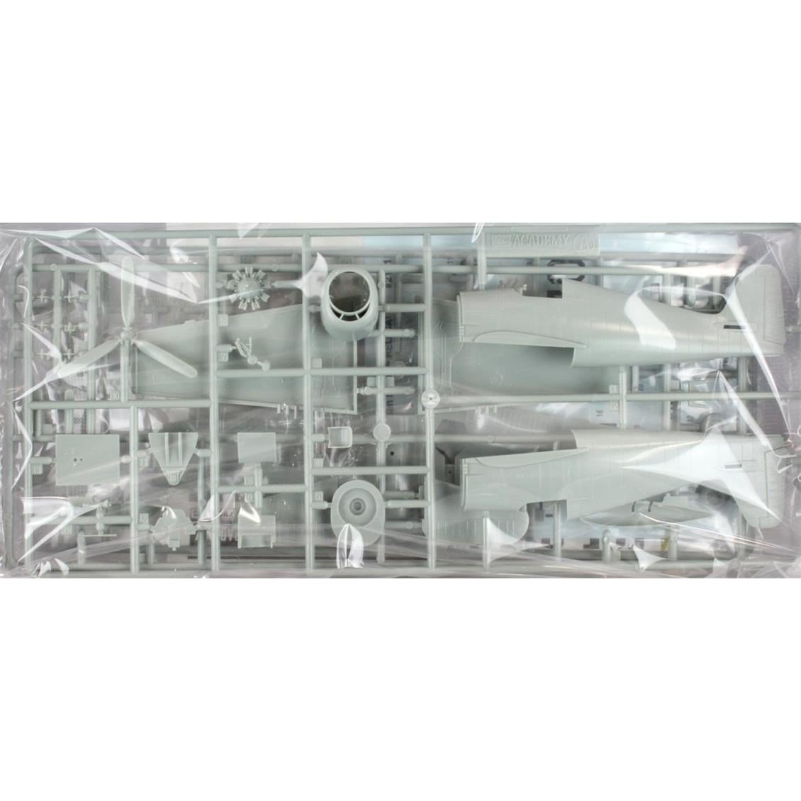 Academy 12481 1/72 Ölçek, Grumman F6F-3/5 Savaş Uçağı, Plastik Model Kiti