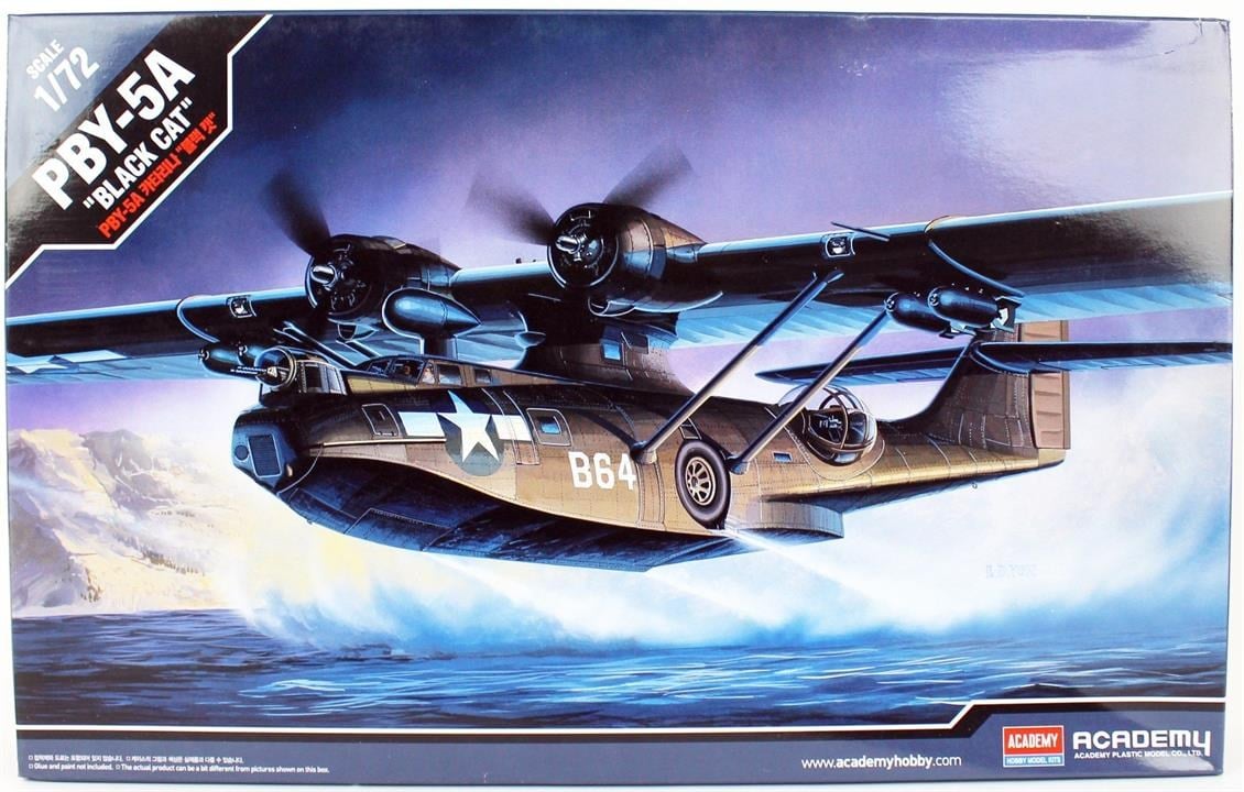 Academy 12487 1/72 Ölçek, PBY-5A Catalina (Siyah Kedi) Savaş Uçağı, Plastik Model Kiti