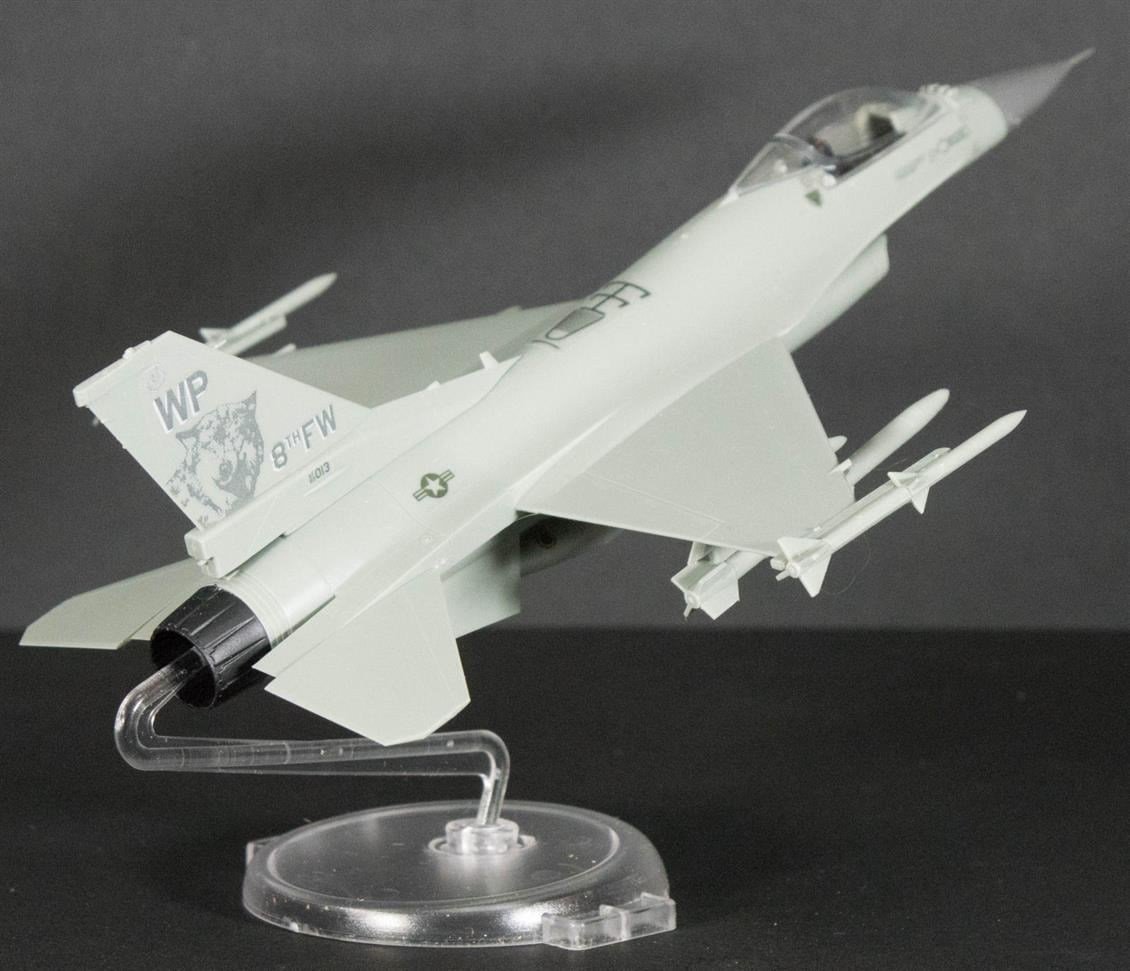 Academy 12541 1/72 Ölçek, USAF F-16C (Multirole Fighter) MCP Savaş Uçağı, Plastik Model Kiti
