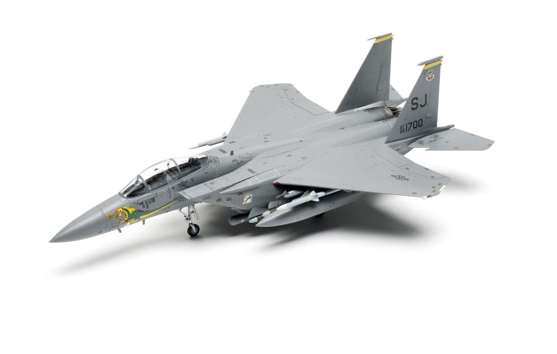Academy 12550 1/72 Ölçek, USAF F-15E (333. Avcı Filosu) Savaş Uçağı, Plastik Model Kiti