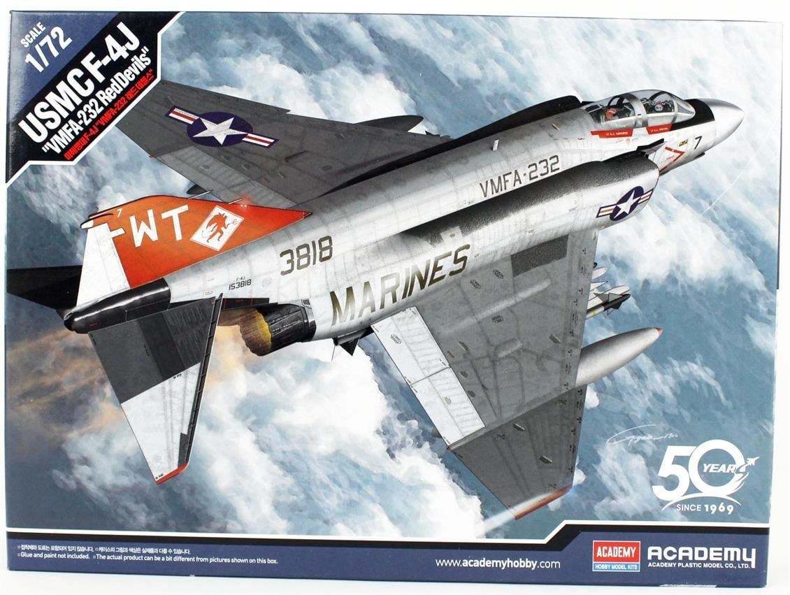 Academy 12556 1/72 Ölçek, F-4J VMFA-232 Savaş Uçağı, Plastik Model Kiti