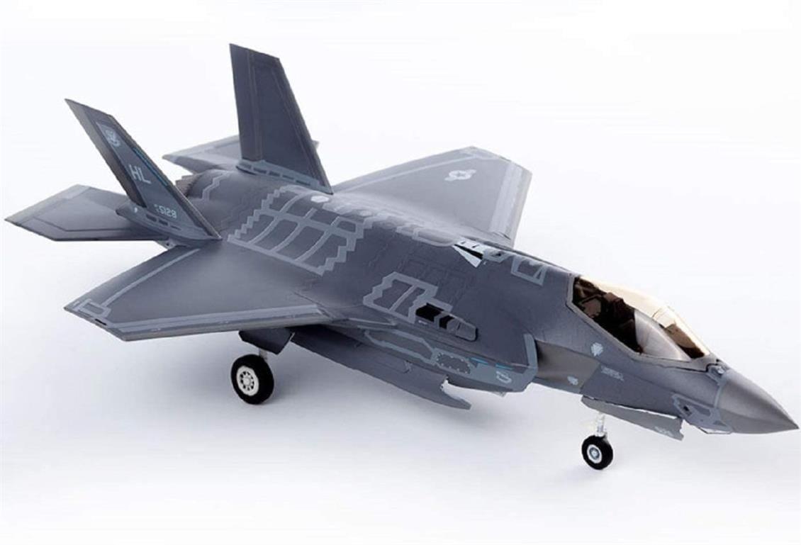 Academy 12561 1/72 Ölçek, F-35 A Lightningh II Savaş Uçağı, Plastik Model Kiti