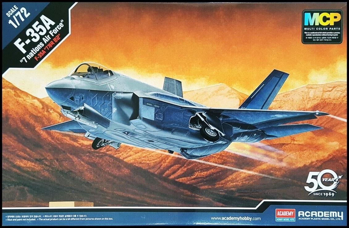 Academy 12561 1/72 Ölçek, F-35 A Lightningh II Savaş Uçağı, Plastik Model Kiti