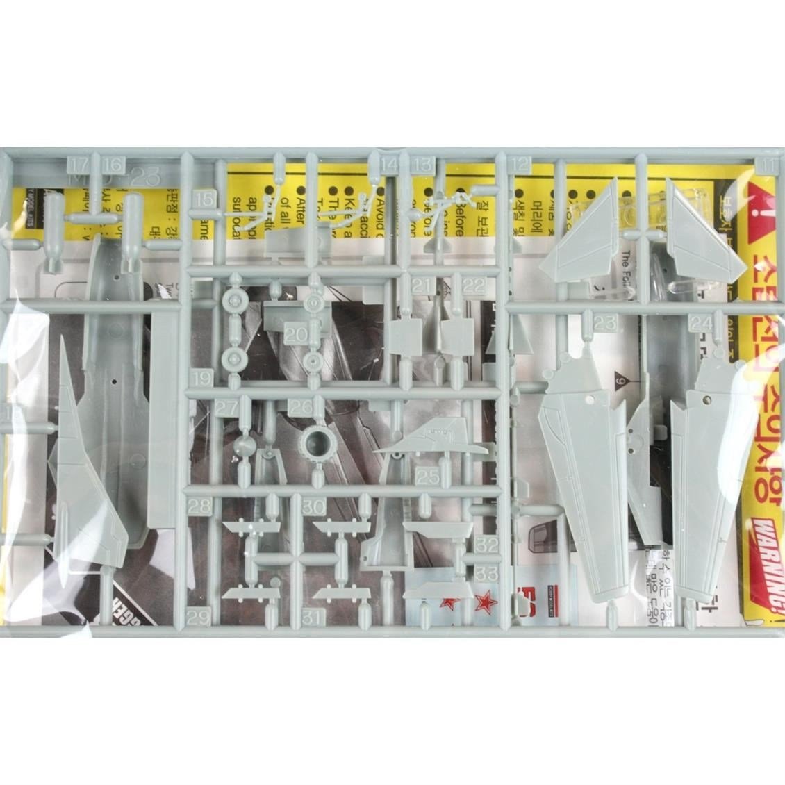 Academy 12614 1/144 Ölçek, MiG-23 Frogger Savaş Uçağı, Plastik Model Kiti
