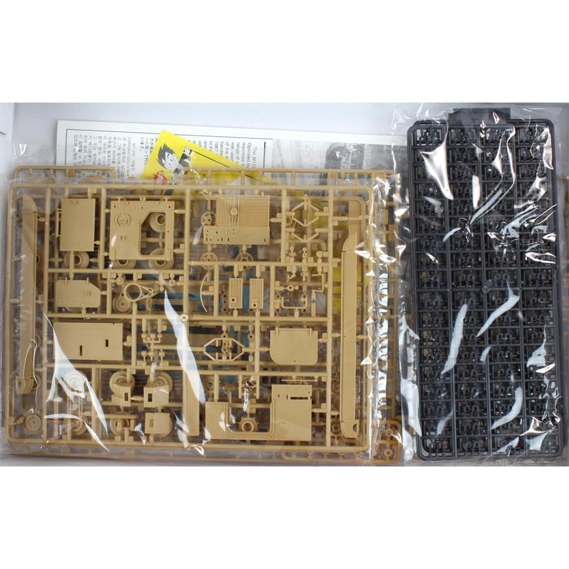 Academy 13211 1/35 Ölçek, M113 Amerikan Zırhlı Personel Taşıyıcı ( Irak 2003), Plastik Model Kiti