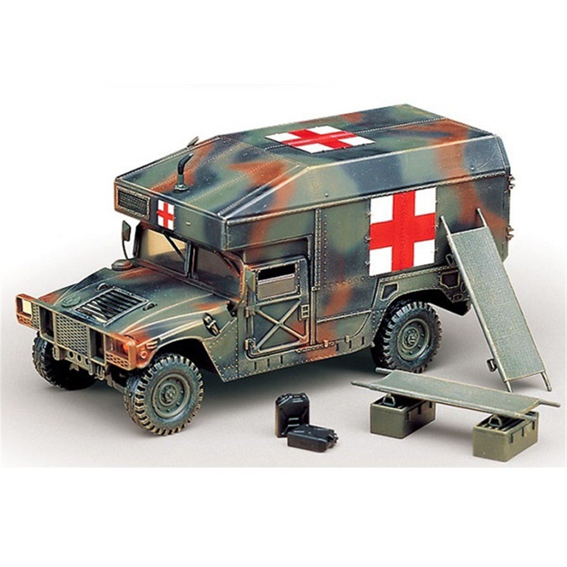 Academy 13243 1/35 M997 Maksi Askeri Ambulans, Plastik Model Kiti