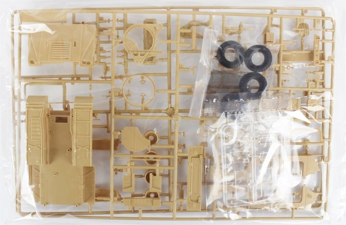 Academy 13250 1/35 Ölçek, M-966 Amerikan Personel Taşıyıcı, Plastik Model Kiti