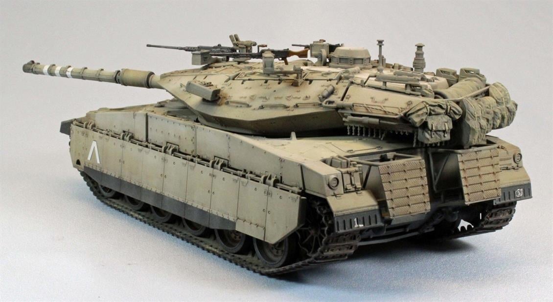 Academy 13286 1/35 Ölçek, Merkava Mk.IID Tankı, Plastik Model Kiti