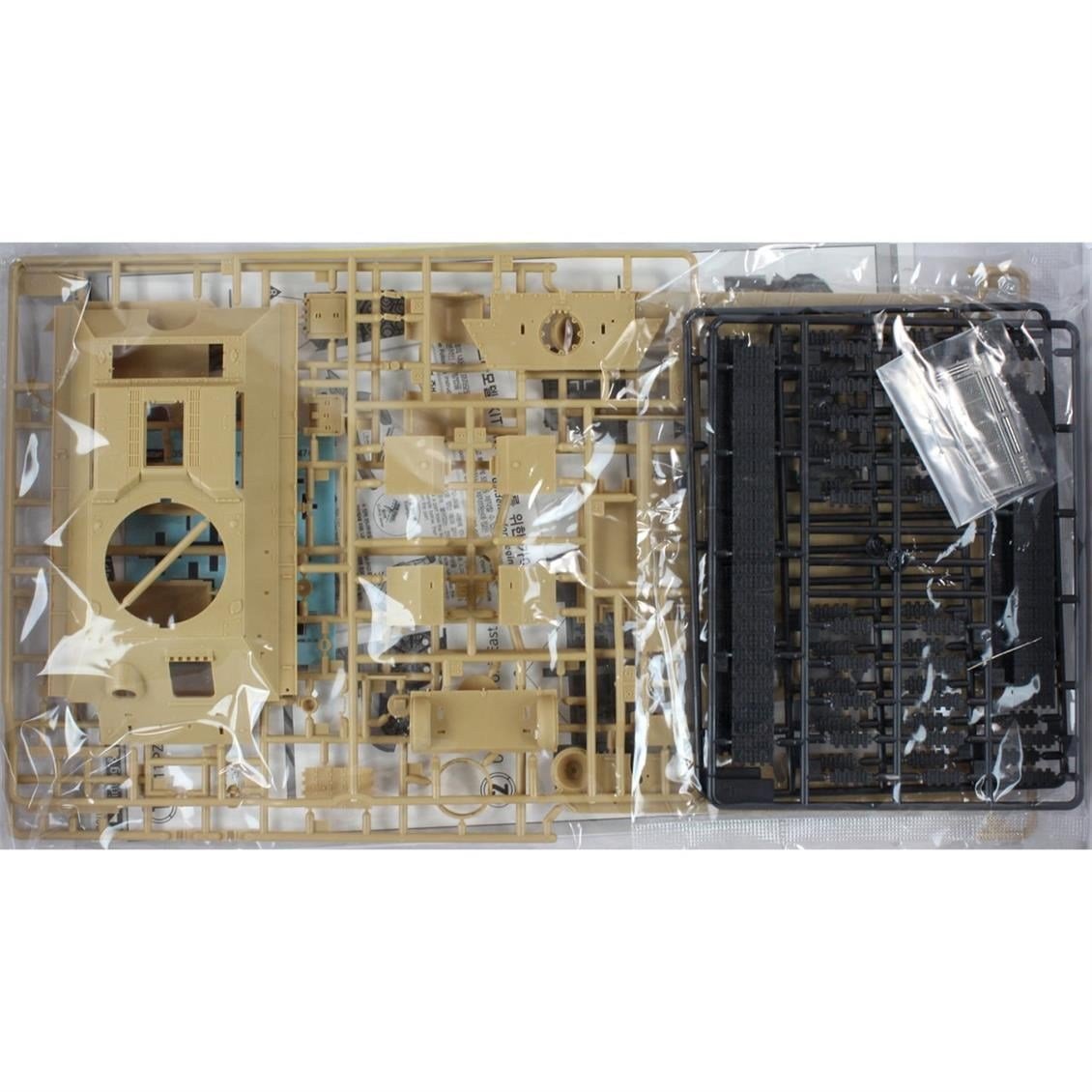 Academy 13502 1/35 Ölçek, T-34 747(R) Alman Versiyonu Tankı, Plastik Model Kiti