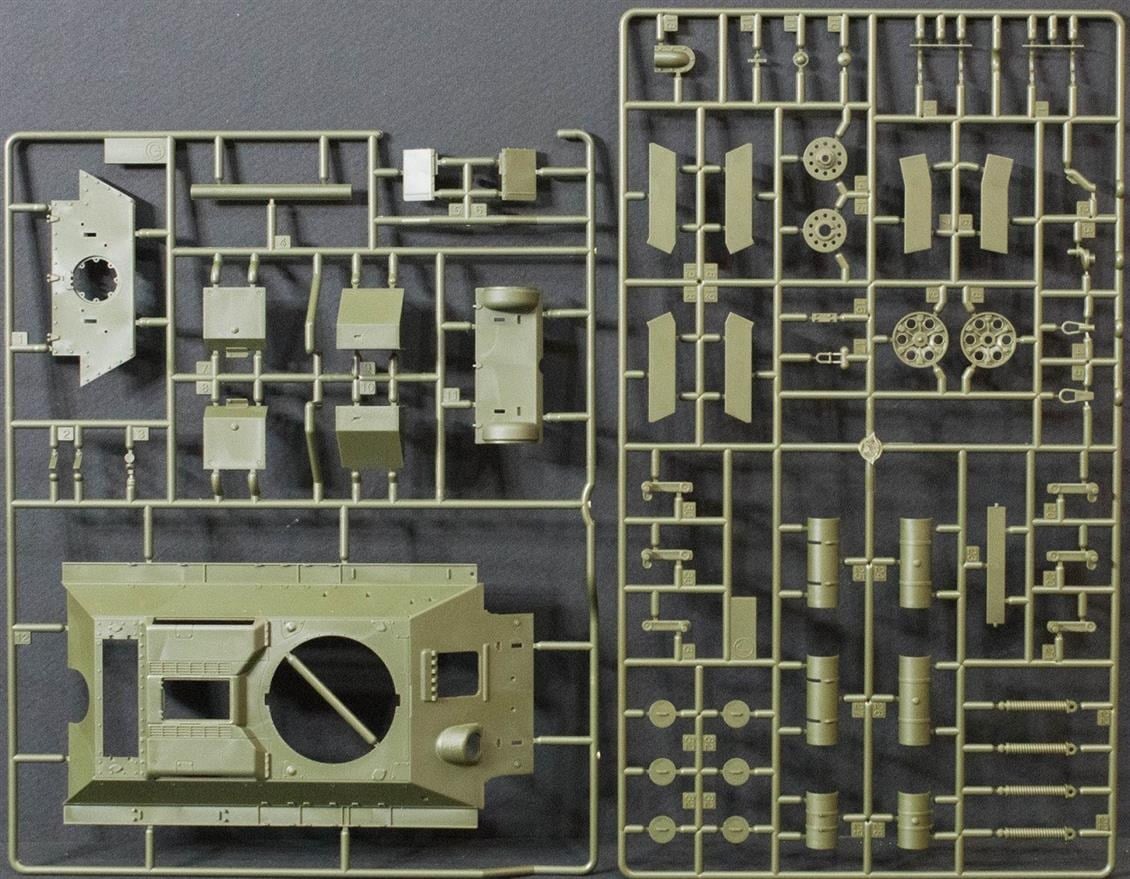 Academy 13505 1/35 Ölçek, Sovyet T-34/76 NO.183 Factory Product Tankı, Plastik Model Kiti