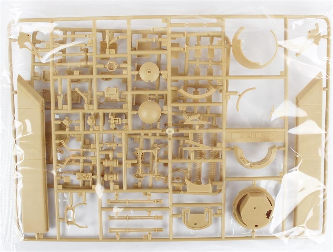 Academy 13507 1/35 Ölçek, Amerikan M163 VULCAN Tankı, Plastik Model Kiti
