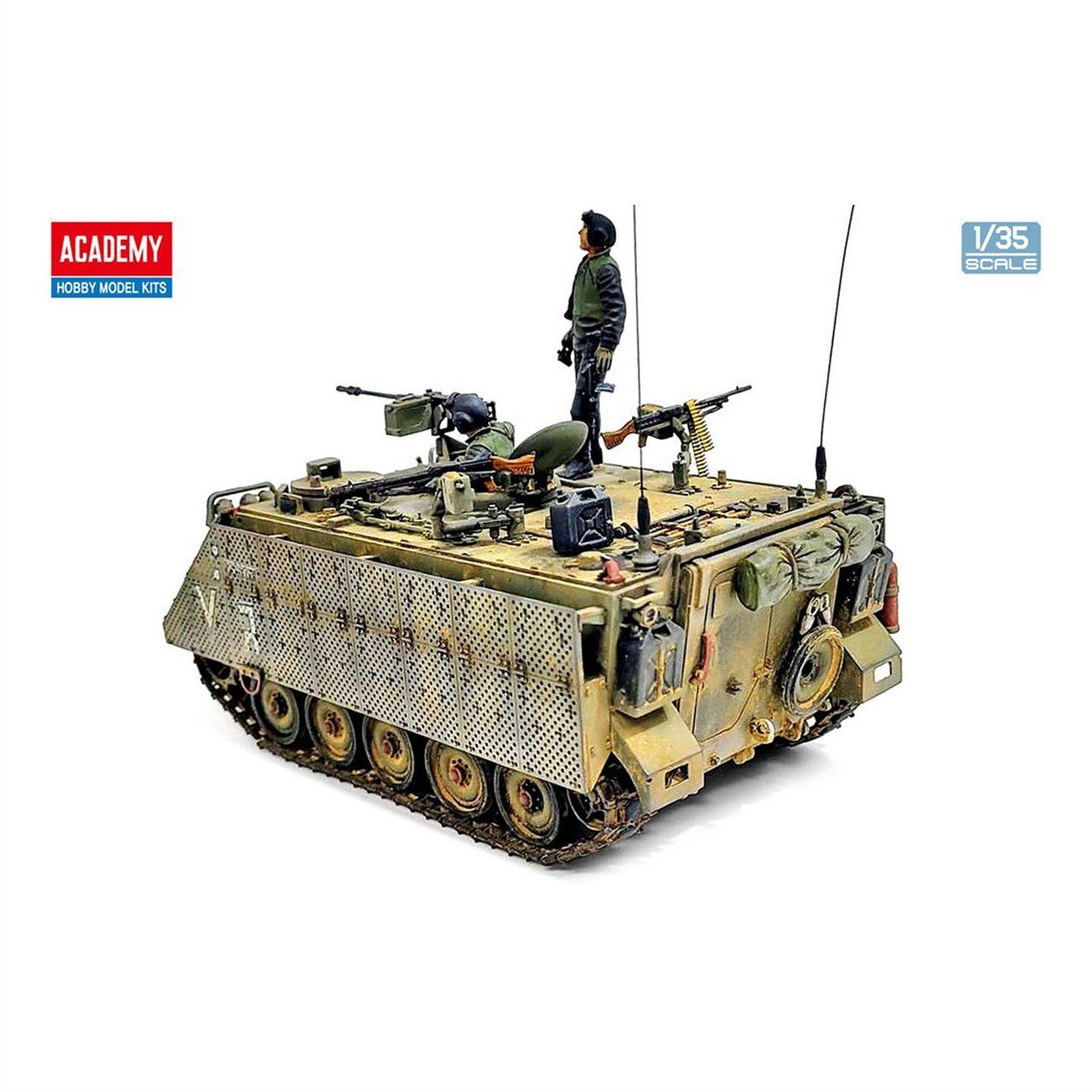 Academy 13557 1/35 M113 Zelda APC Zırhlı Personel Taşıyıcı, Plastik Model Kiti